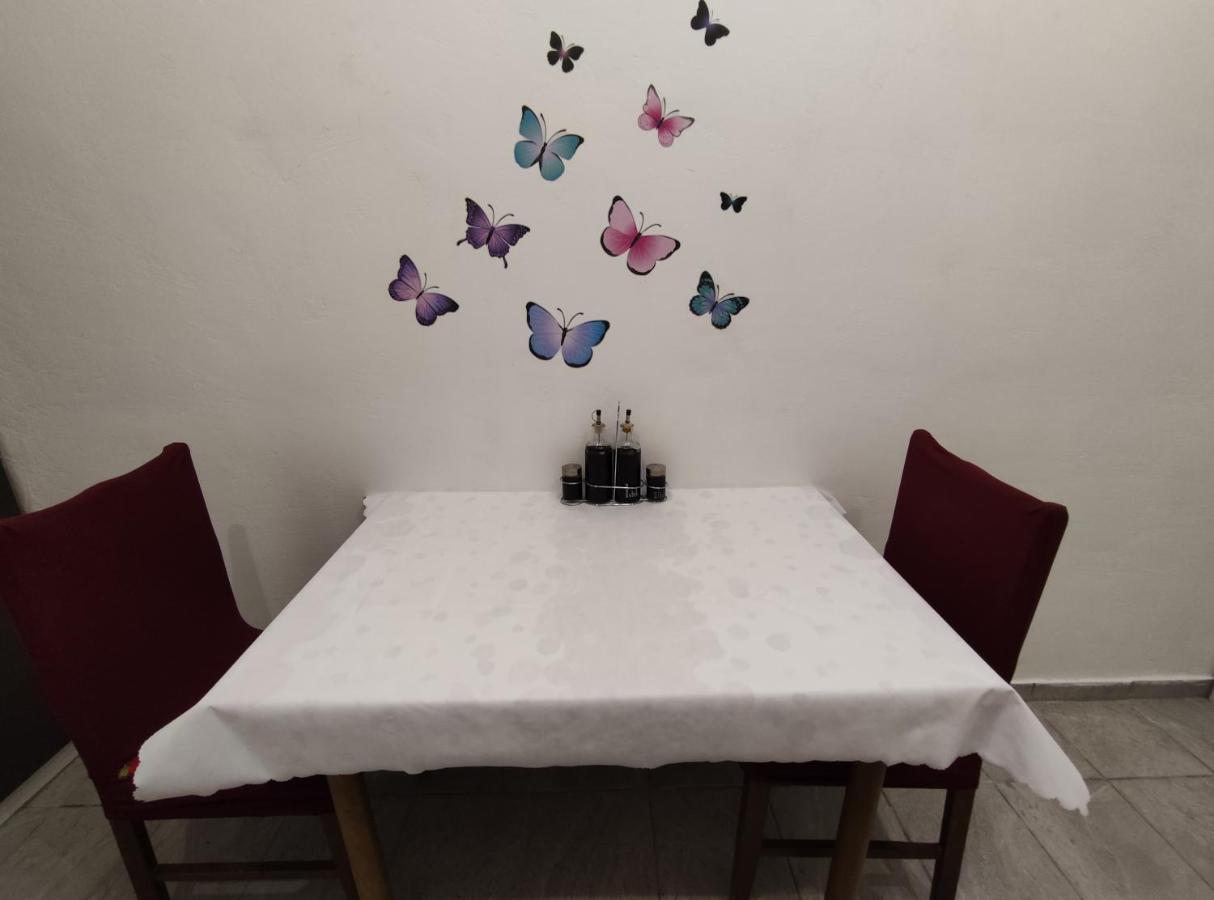 Apartment Tona Šibenik Esterno foto