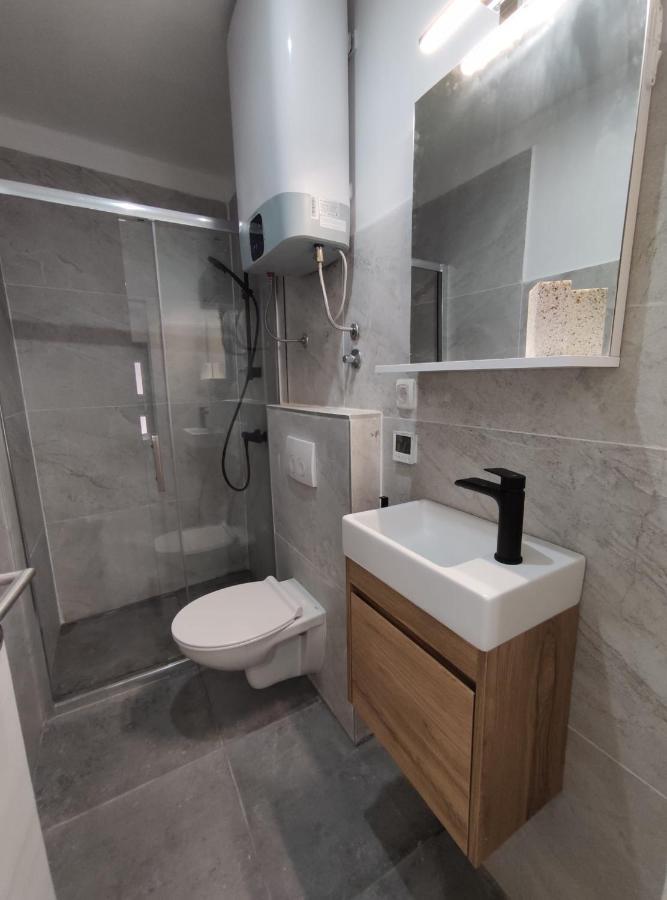 Apartment Tona Šibenik Esterno foto